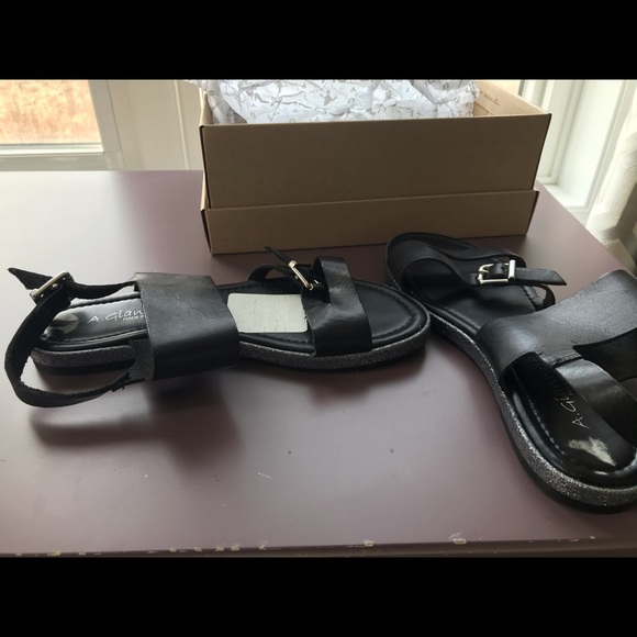 Black sandals, Glitter edge - Picture 4 of 4